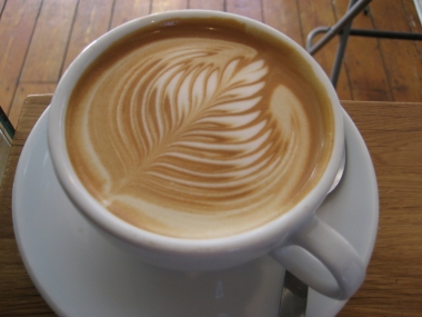 latte-art-651_s6ny3k74